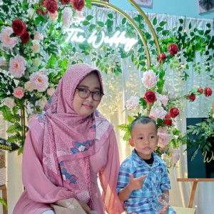 Fauziah Rizky profile icon