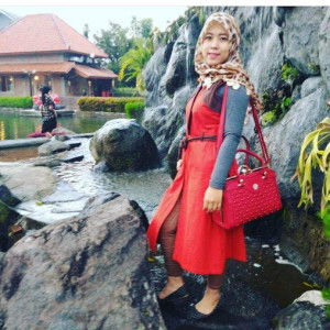 Devi Arisandi profile icon