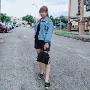 Ratna lestari profile icon