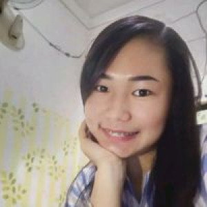 Desti Cristyana profile icon
