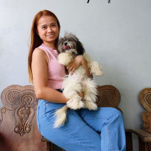 imie lileth burgos profile icon