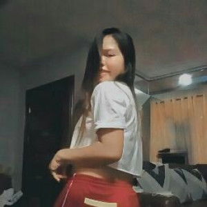 Angeline Manggana profile icon