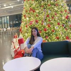 นี่ พีส'ส profile icon