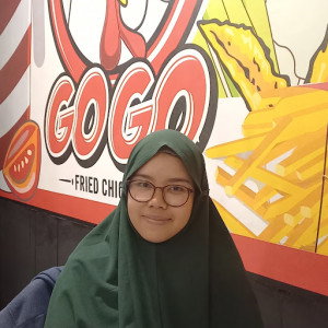 016_Azura Ningrum Septi Utami