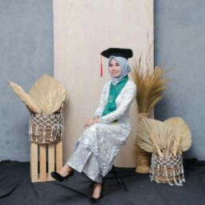 Selly Khairunnisa profile icon