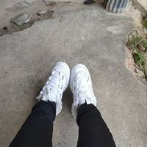 C'est Ma Vie profile icon