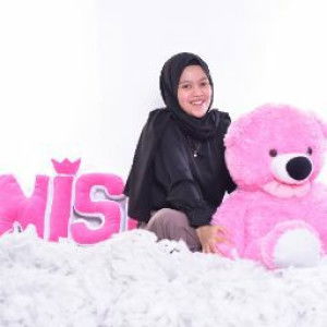 Siti Anisa profile icon