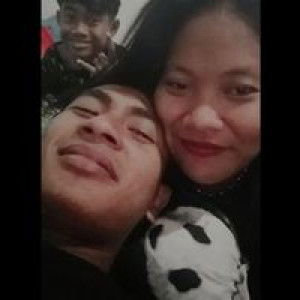 Fitriani Momo profile icon