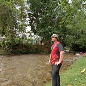 Mohamad Fikri Zainudin Fikri profile icon