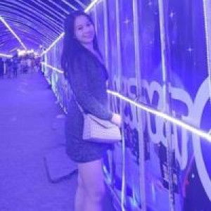 Leona Cayabyab profile icon