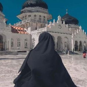 Devi Damai Sari profile icon