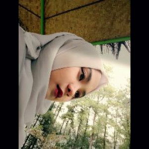 Suci Rahayu profile icon