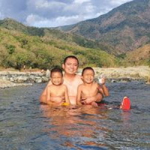 Liefel Betz DeLeon Cesario profile icon