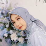 Triya Damayanti profile icon