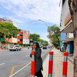 Dinda Kusdiana profile icon