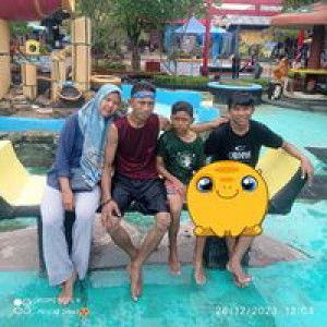 Euis Kurniasih profile icon