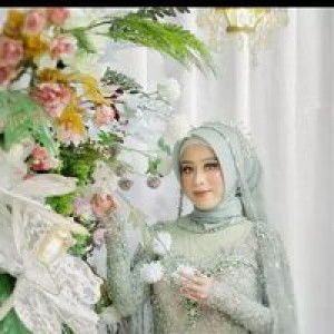 Sri Stnsih profile icon