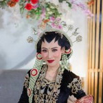Dewi Helda Safitri profile icon