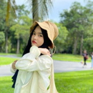 wanida heng profile icon