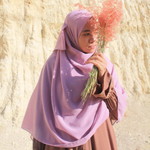 fitri ani profile icon