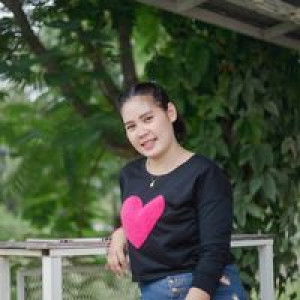 Bew Sukanya profile icon