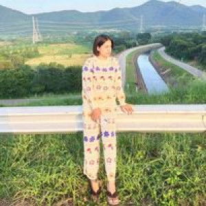 ไอซ์ เเลนด์. profile icon