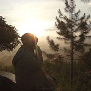 Tenti Wahyuningsih profile icon