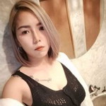Chayanee Rain Pink profile icon