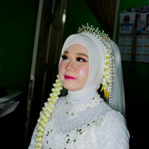 Ely Hermawaty profile icon