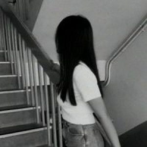 Thawinan Phongklib profile icon