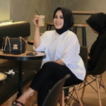 Leni Ferdawati profile icon