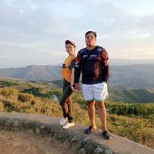 Nikki Manzon Flores profile icon