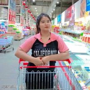 Naphida Phathong profile icon