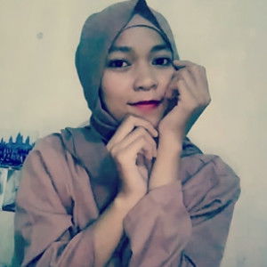 Risma Priyanti profile icon