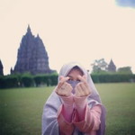 Widy Indhomah profile icon