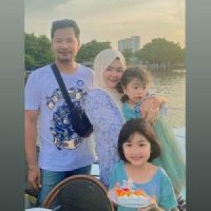 นฤมล profile icon