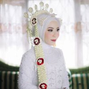 Bella Pratiwi profile icon