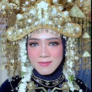 R Chrnns profile icon