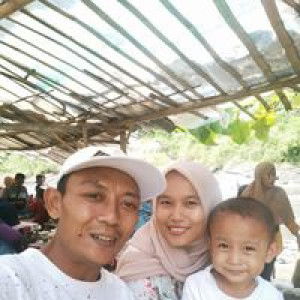 Fhindah Kurniawati profile icon