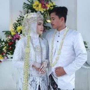 Fitri Aprilya Geccila profile icon