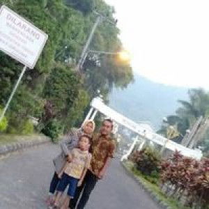 Ike Lidyawati profile icon