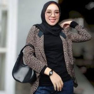 Hesty Tyara profile icon