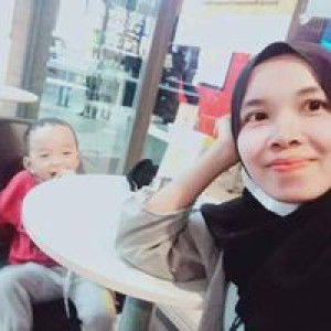 Heni Hoong profile icon