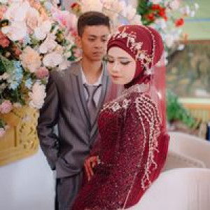 LaElla SoLiikha profile icon