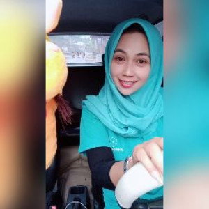 Emi Kurniawati profile icon