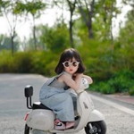 Lyna Razak profile icon