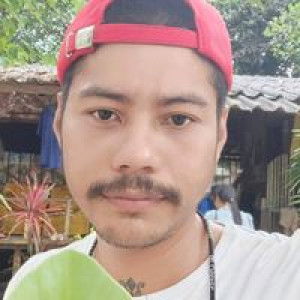 Poowit Karaipoom profile icon