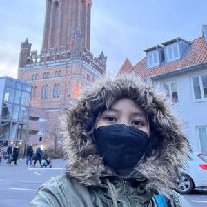 nadrah ahmad profile icon