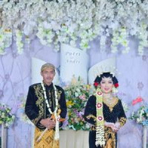 Putry Setia Ningsih profile icon