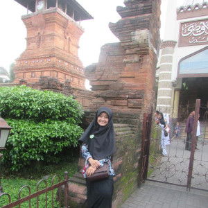 Tyas alintriani profile icon